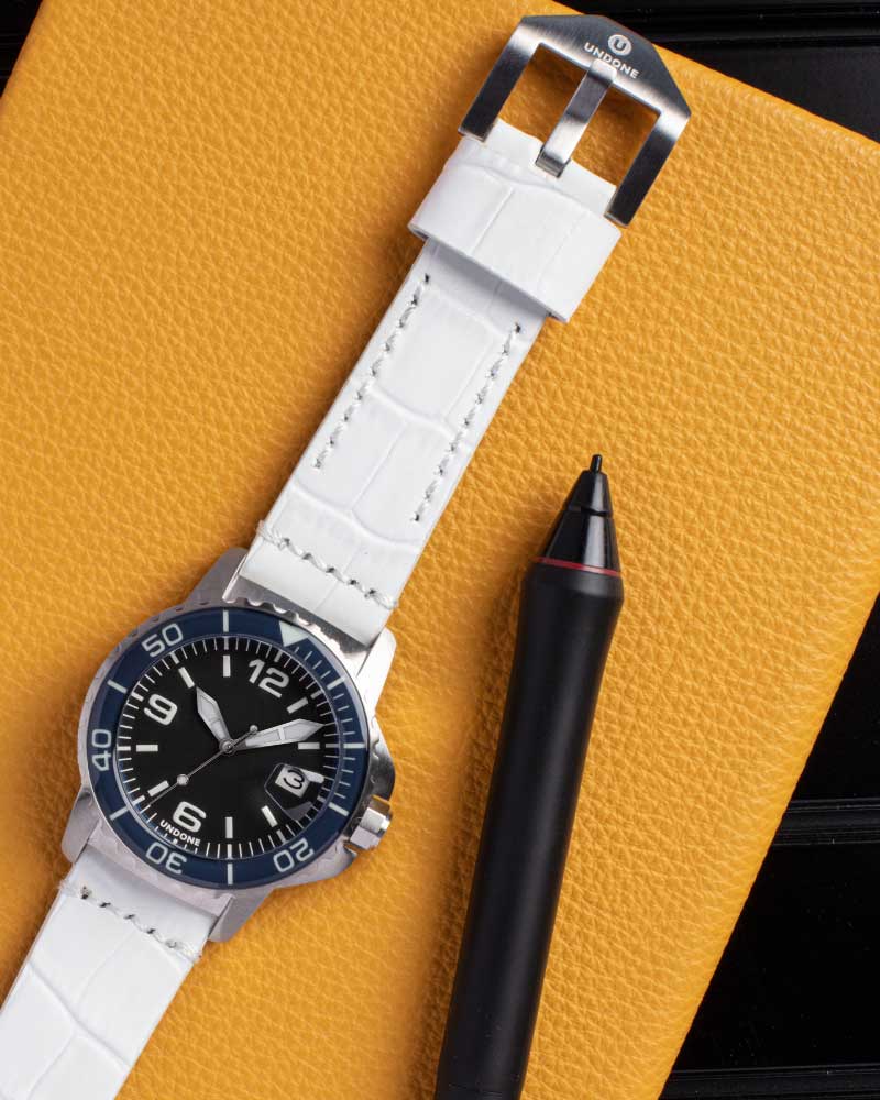 22mm Alligator White